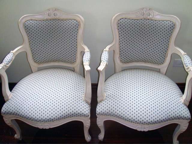 Cadeira restaurada – Daisy Decorações
