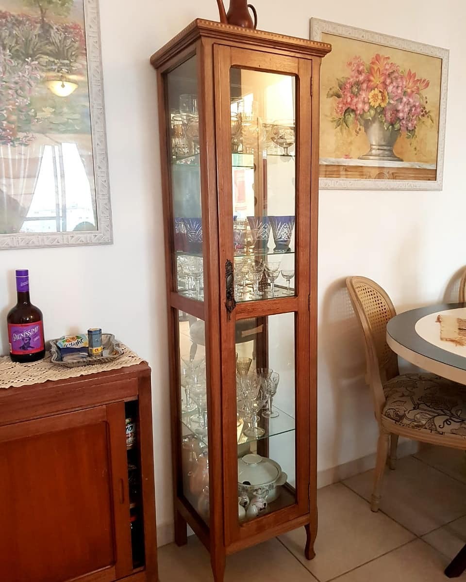 Móvel restaurado – Daisy Decorações